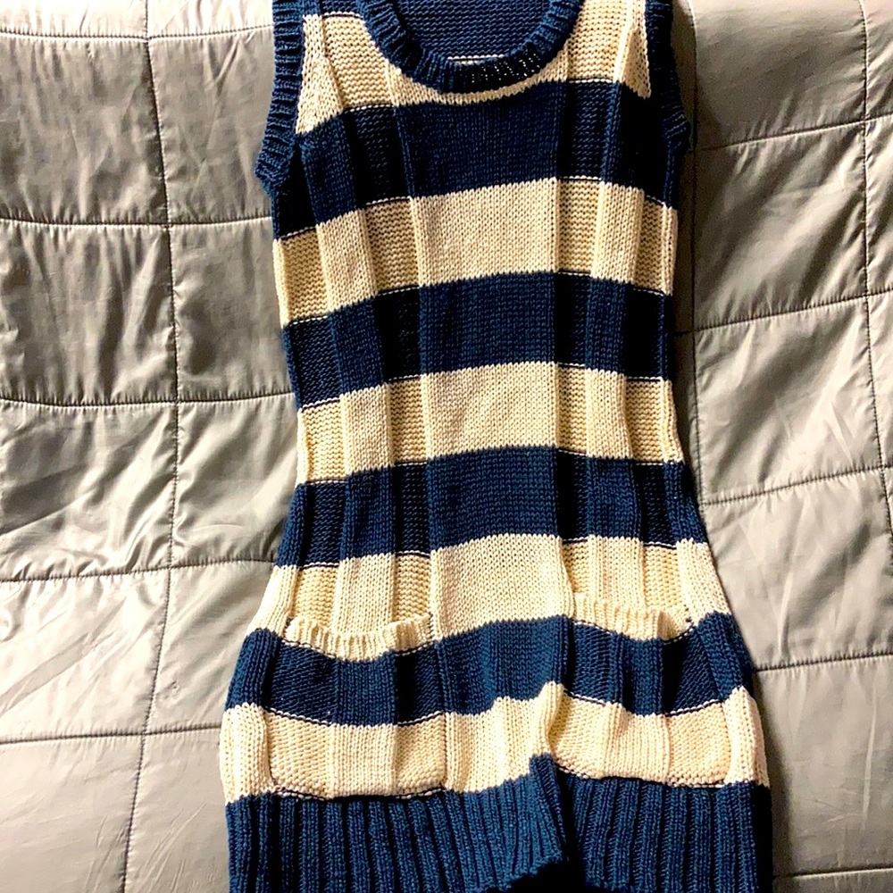 Paper doll sweater type tank top